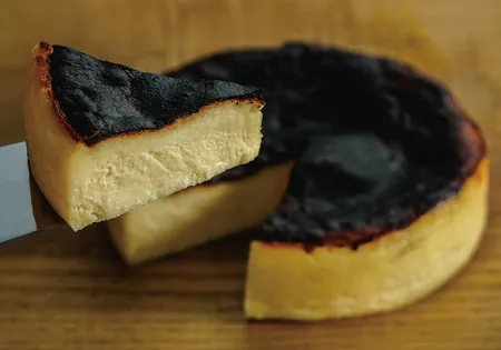 バスクチーズケーキ